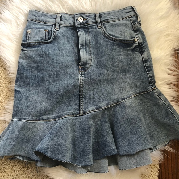 denim skirt with ruffle hem